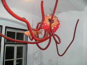 Cthulhu devours a plane in the Rojc stairwell