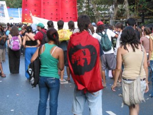 This kid's rocking the Che-cape.